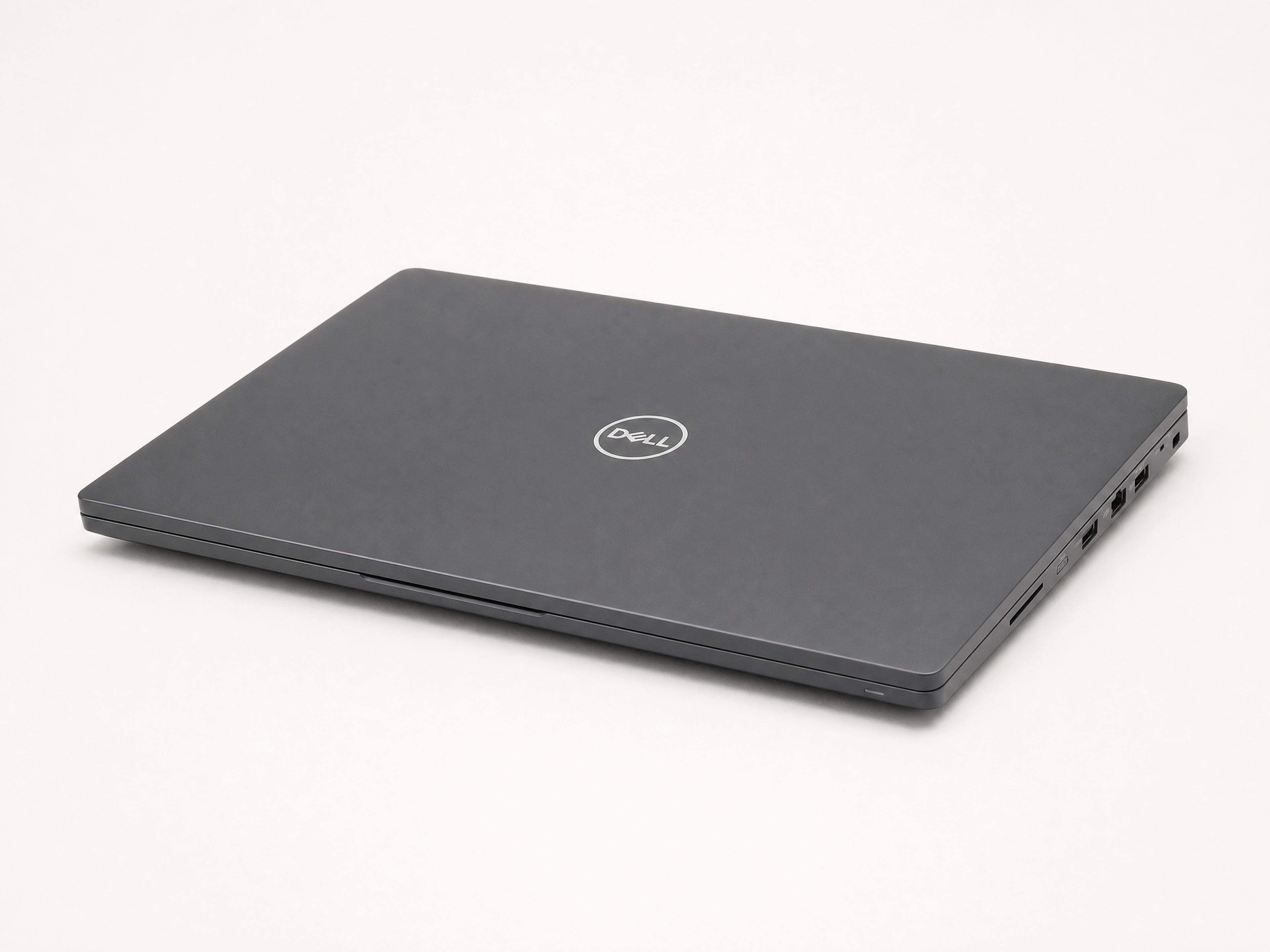 Dell Latitude 5500 15.6" Intel Core i5-8265U 16GB RAM 256GB SSD - Refurbished