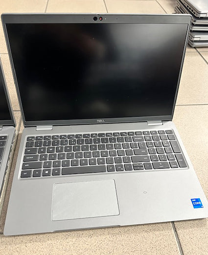 Partij laptops 50x Dell Latitude 5520